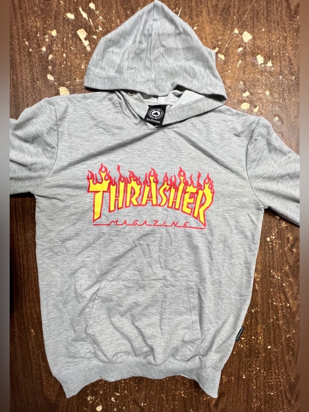 Thrasher Magazine Flame Logo Gray Pullover Hoodie Men’s M Skater Streetwear